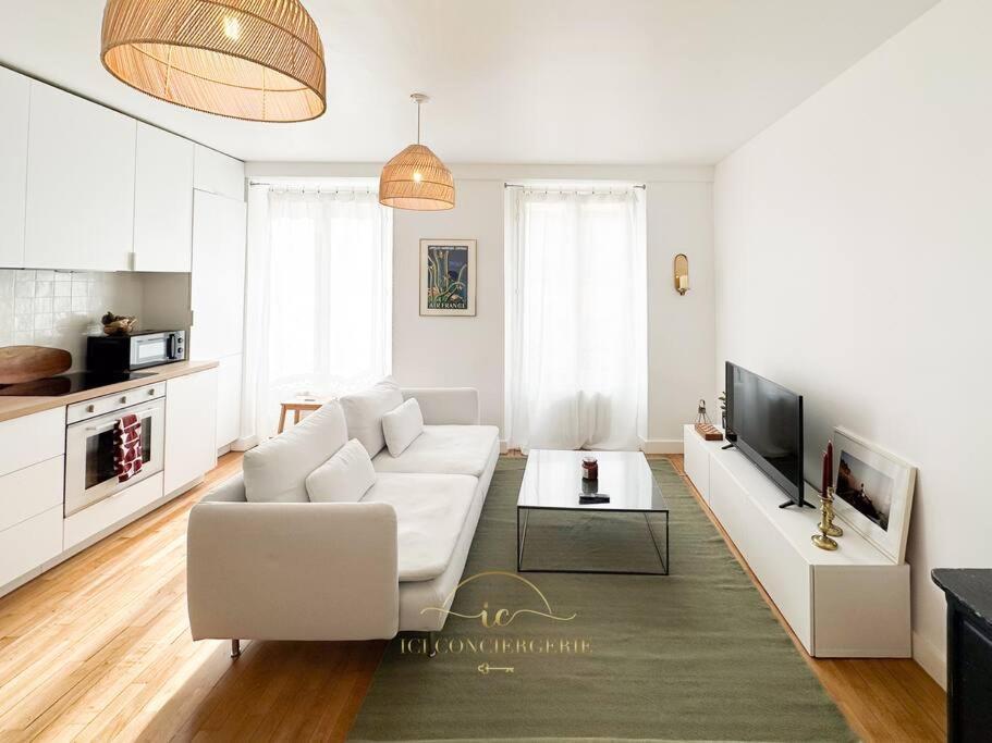 Le Petit Saint Louis Apartment Версал Екстериор снимка