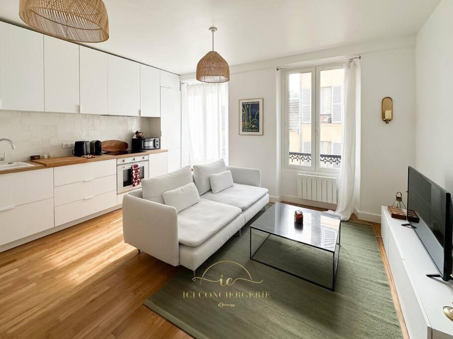 Le Petit Saint Louis Apartment Версал Екстериор снимка